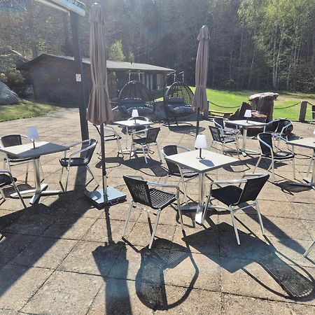 Hotel Fritza Olofstrom ภายนอก รูปภาพ