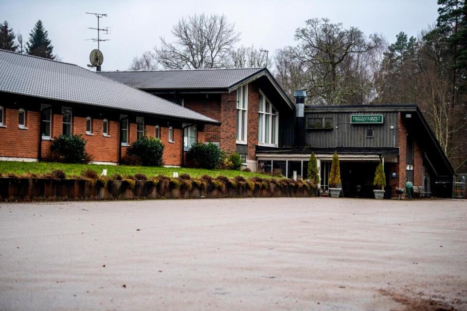 Hotel Fritza Olofstrom ภายนอก รูปภาพ